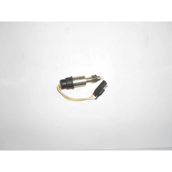 Запчасть Включатель сигнала торможения  JM 404 - JM404-C402-008